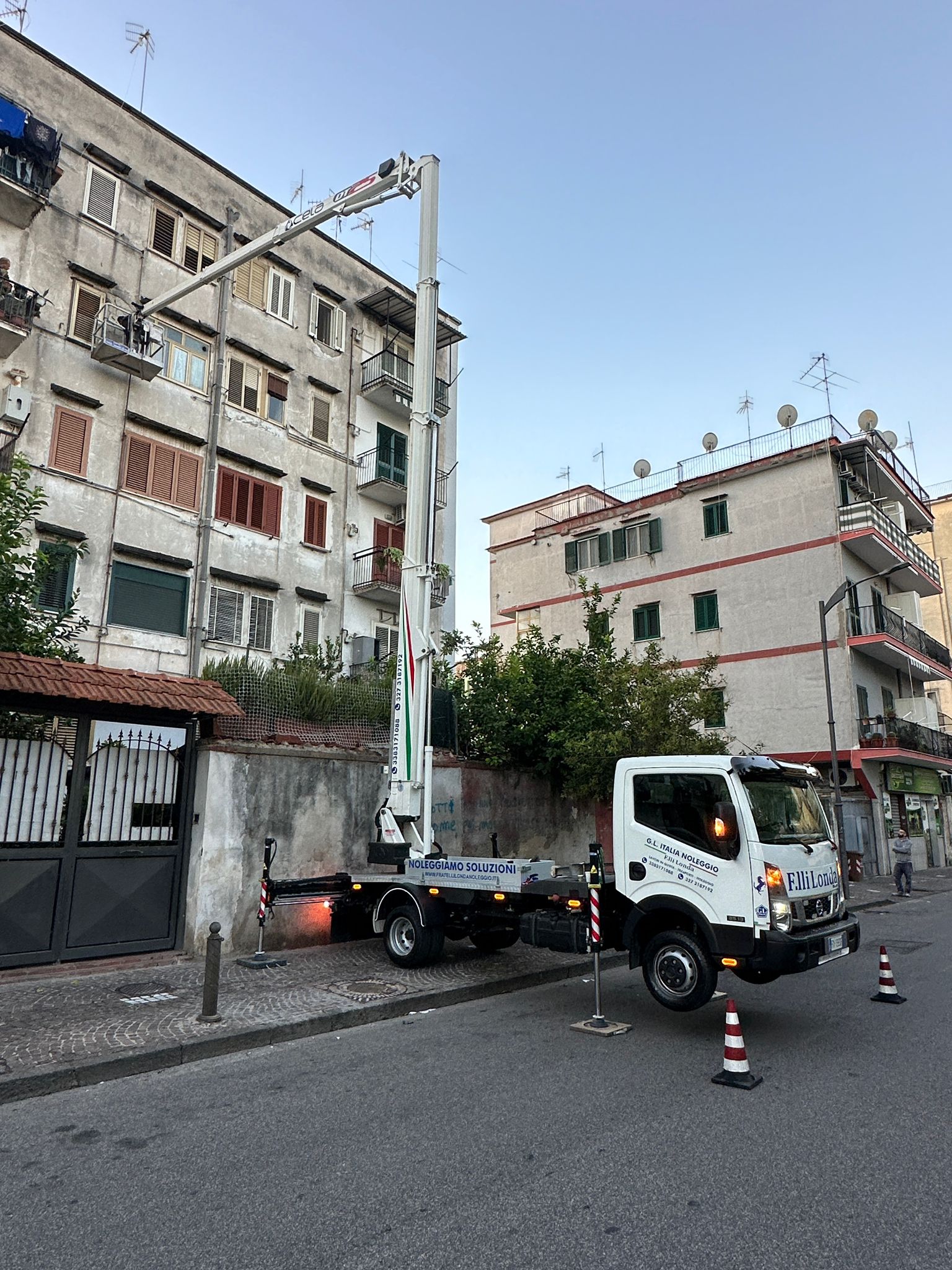 Intervento di manutenzione infisso Napoli San giovanni a teduccio