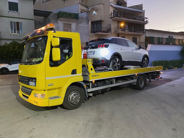 Servizio Carroattrezzi h24